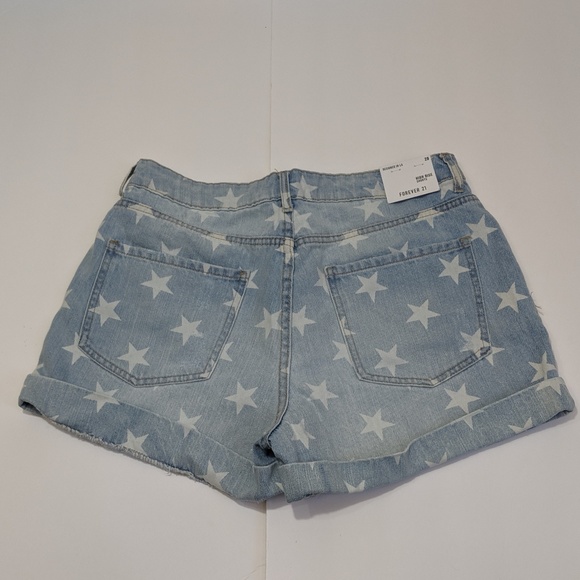 Lot of 2 Forever 21 Women's Distressed Denim Jean Shorts size 29 - Picture 5 of 6